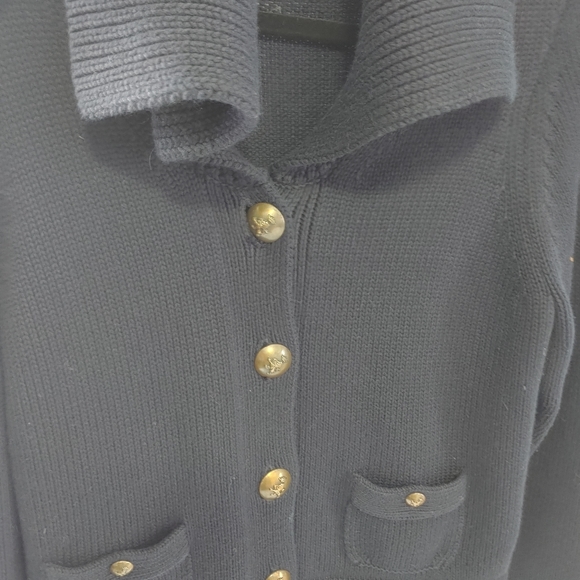 Sweater - Picture 2 of 5